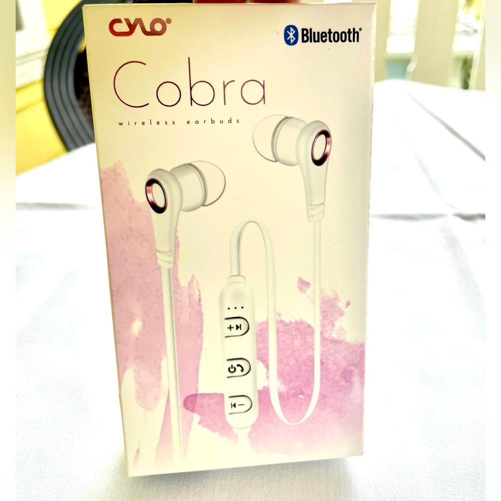 Cobra CYLO Bluetooth wireless earbuds